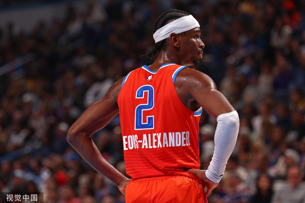 足球运动中 足球运动中