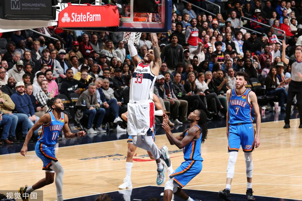 在困境中奋 在困境中奋